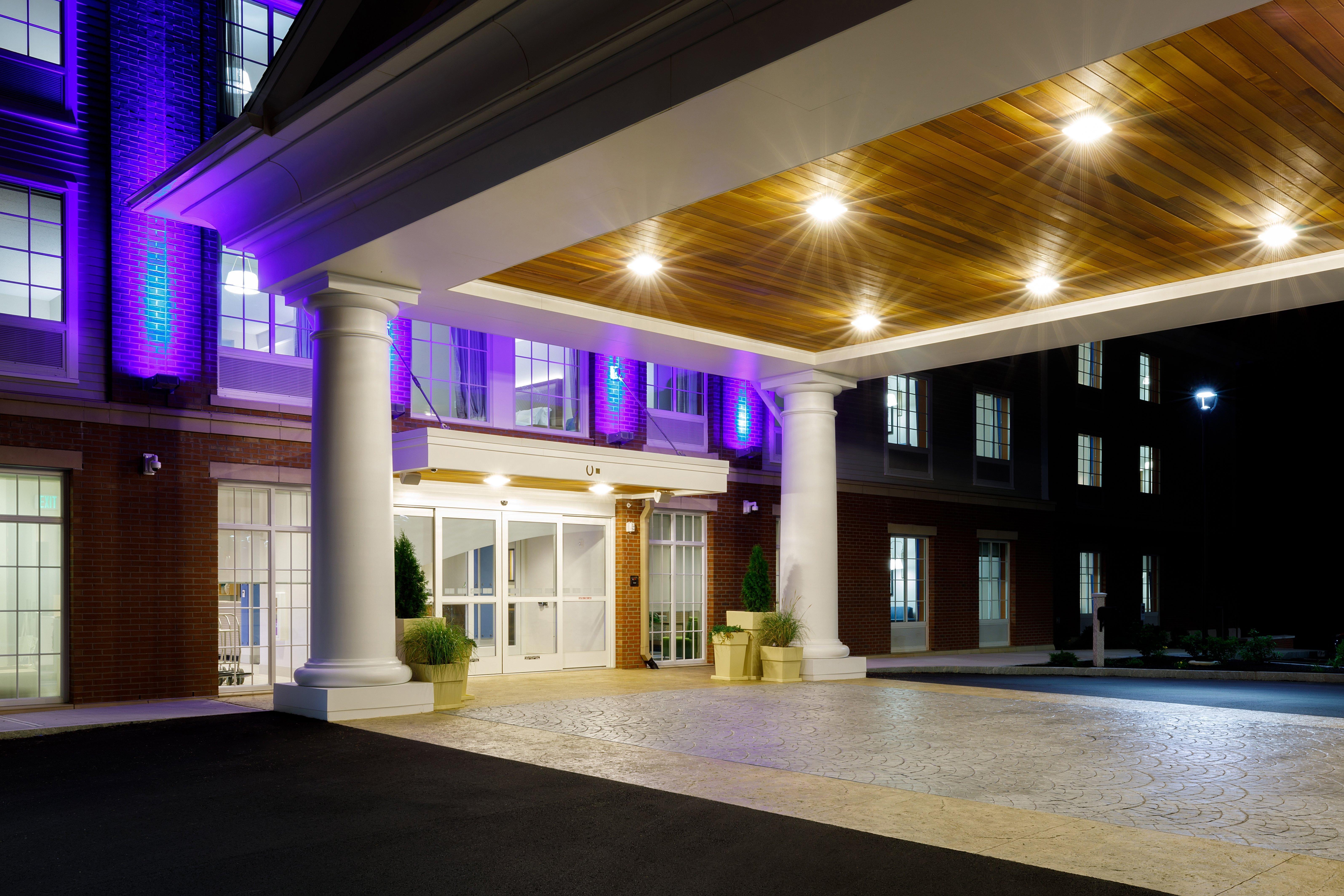 Holiday Inn Express & Suites - Sturbridge By Ihg Ngoại thất bức ảnh